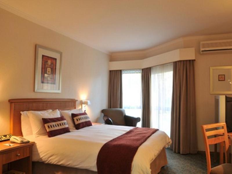 מידרנד Constantia Hotel And Conference Centre מראה חיצוני תמונה