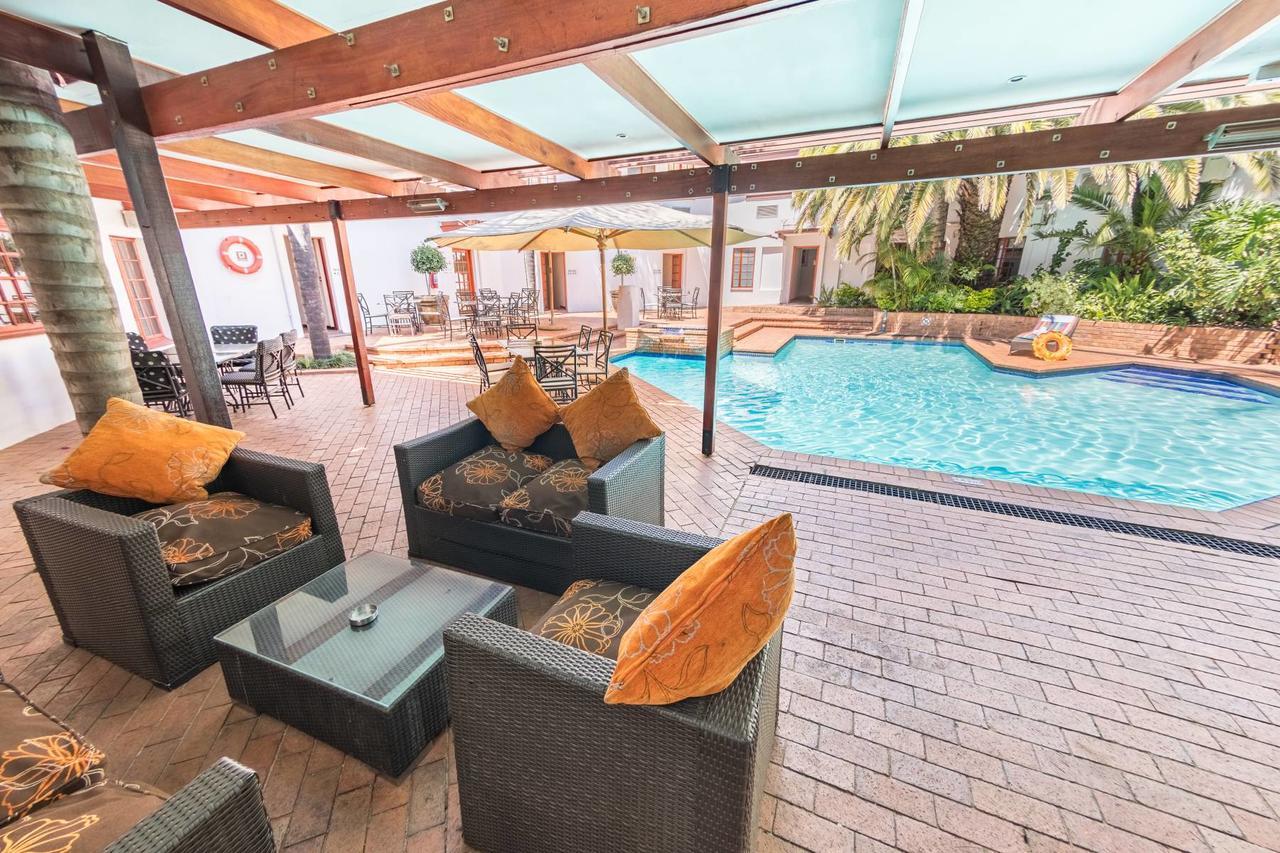 מידרנד Constantia Hotel And Conference Centre מראה חיצוני תמונה