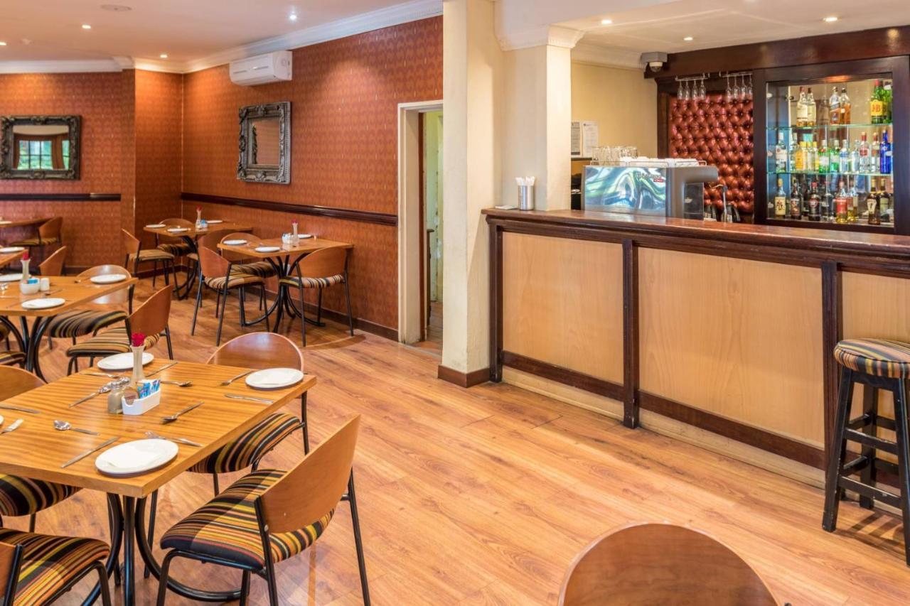 מידרנד Constantia Hotel And Conference Centre מראה חיצוני תמונה